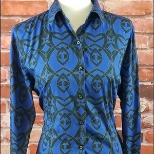 Wrinkle Free Fitted Button Down Shirt